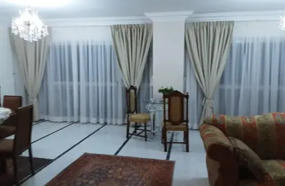 Apartment - 3 Bedrooms - 2 Bathrooms for rent in Mohi Al Din Abou El Ezz St. - Mohandessin - Giza