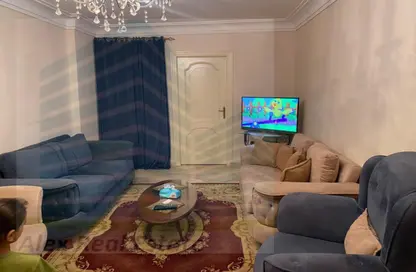 Apartment - 2 Bedrooms - 1 Bathroom for rent in Shaarawy St. - Laurent - Hay Sharq - Alexandria