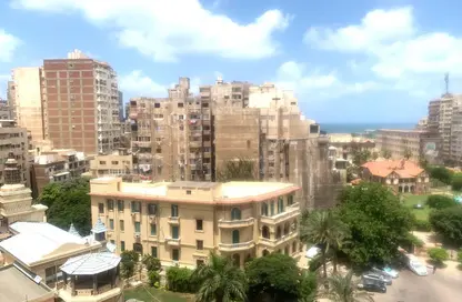 Apartment - 4 Bedrooms - 3 Bathrooms for rent in Ahmed Yehia St. - Glim - Hay Sharq - Alexandria