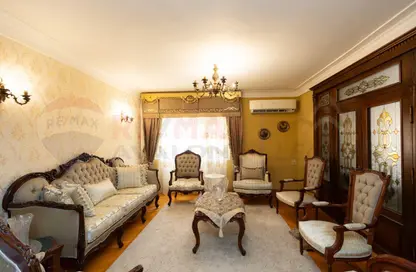 Apartment - 4 Bedrooms - 2 Bathrooms for sale in Syria St. - Roushdy - Hay Sharq - Alexandria