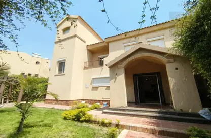 Villa - 4 Bedrooms - 3 Bathrooms for sale in Madinaty - Cairo