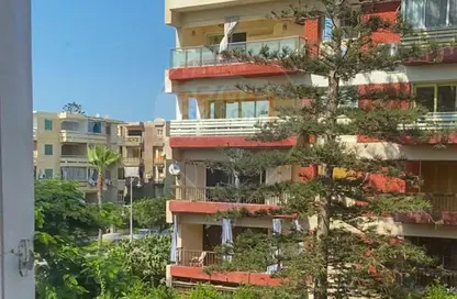 Apartment - 3 Bedrooms - 2 Bathrooms for sale in Al Nasr St. - Al Maamoura - Hay Than El Montazah - Alexandria