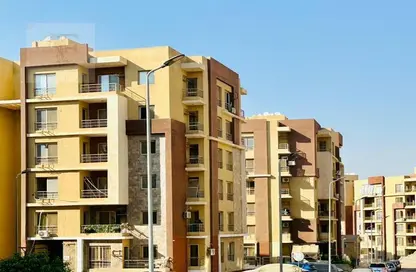 Apartment - 3 Bedrooms - 2 Bathrooms for sale in The 1st Settlement - New Cairo City - Cairo