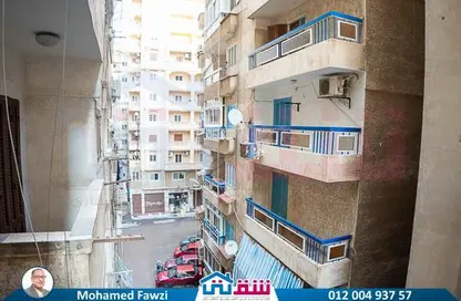 Apartment - 2 Bedrooms - 2 Bathrooms for sale in Janaklees - Hay Sharq - Alexandria