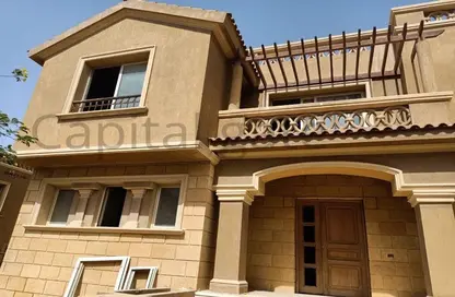 Villa - 6 Bedrooms - 7 Bathrooms for sale in Bellagio - Ext North Inves Area - New Cairo City - Cairo