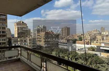 Apartment - 3 Bedrooms - 2 Bathrooms for sale in Al Saleh Ayoub St. - Zamalek - Cairo