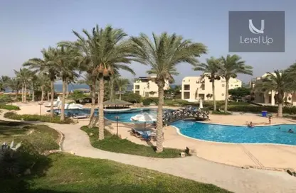 Chalet - 2 Bedrooms - 2 Bathrooms for sale in Laguna Bay - Al Ain Al Sokhna - Suez