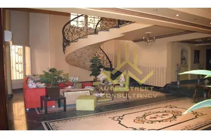 Villa - 7 Bedrooms - 4 Bathrooms for sale in Mostafa Kamel Axis - The 1st Settlement - New Cairo City - Cairo