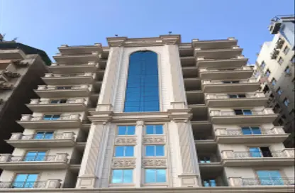 Office Space - Studio - 2 Bathrooms for rent in Al Batal Ahmed Abd El Aziz St. - Mohandessin - Giza