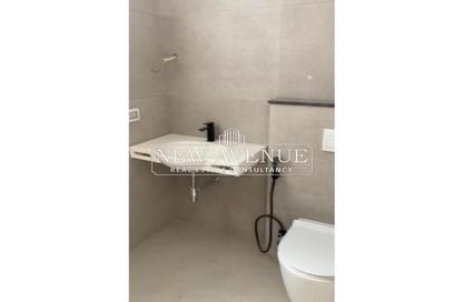 Apartment - 2 Bedrooms - 3 Bathrooms for sale in Al Jazi Mall - North Investors Area - New Cairo City - Cairo