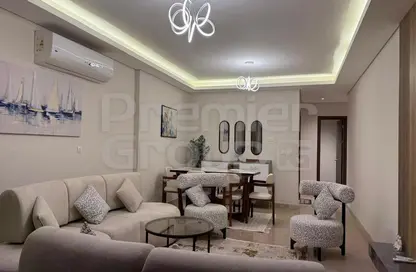 Apartment - 3 Bedrooms - 3 Bathrooms for rent in Sheikh Zayed Desert Road - Riviera City - Sheikh Zayed City - Giza