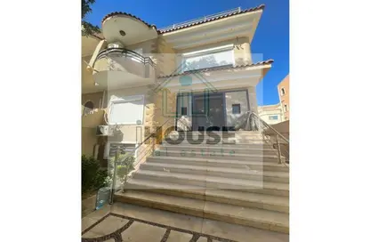 Villa - 7 Bedrooms - 7 Bathrooms for rent in Al Bostan St. - 9th District - Sheikh Zayed City - Giza