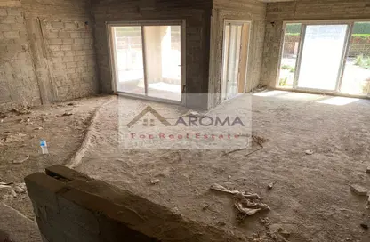 Villa - 5 Bathrooms for sale in Helwan El-Balad - Helwan - Hay Helwan - Cairo