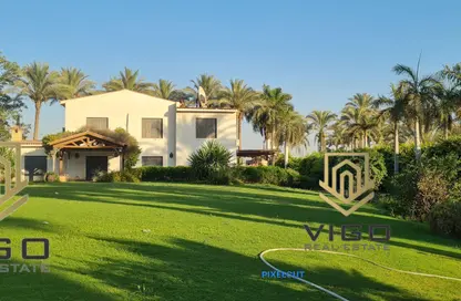 Villa - 5 Bedrooms - 5 Bathrooms for sale in Al Mansoureya - Hay El Haram - Giza