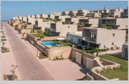 Chalet - 2 Bedrooms - 2 Bathrooms for sale in Azha - Al Ain Al Sokhna - Suez