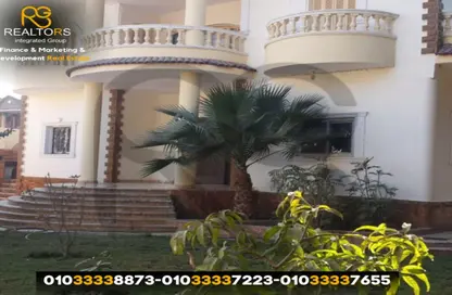 Villa - 4 Bedrooms - 4 Bathrooms for sale in Al Mansourya Rd - Akher Faisal - Faisal - Hay El Haram - Giza