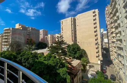 Apartment - 4 Bedrooms - 4 Bathrooms for sale in Ibrahim Nosseir St. - Laurent - Hay Sharq - Alexandria