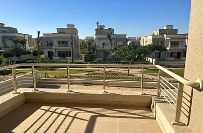 Villa - 4 Bedrooms - 3 Bathrooms for sale in Cairo Festival City - North Investors Area - New Cairo City - Cairo