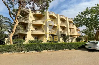 Apartment - 4 Bedrooms - 3 Bathrooms for sale in 1st District West - Shorouk City - Cairo