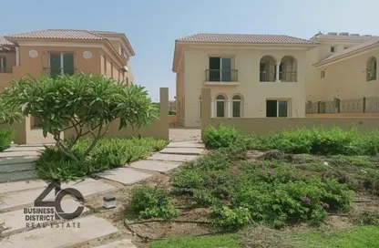 Villa - 6 Bedrooms - 6 Bathrooms for sale in Hyde Park - 5th Settlement Compounds - The 5th Settlement - New Cairo City - Cairo