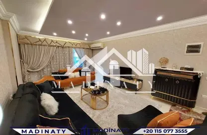 Apartment - 3 Bedrooms - 3 Bathrooms for sale in Roshdy St. - Roushdy - Hay Sharq - Alexandria