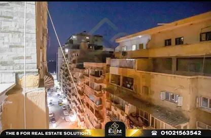 Apartment - 3 Bedrooms - 2 Bathrooms for sale in Mohamed Awad Gabriel St. - Miami - Hay Awal El Montazah - Alexandria