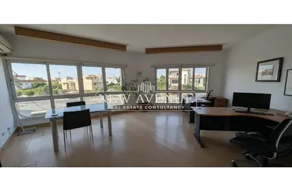 Office Space - Studio - 1 Bathroom for rent in Beverly Hills Road - 17th District - Sheikh Zayed City - Giza