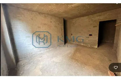 Apartment - 4 Bedrooms - 3 Bathrooms for sale in South Lotus - El Lotus - New Cairo City - Cairo