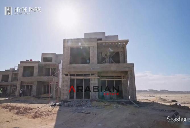 Chalet - 3 Bedrooms - 3 Bathrooms for sale in Seashore - Ras Al Hekma - North Coast