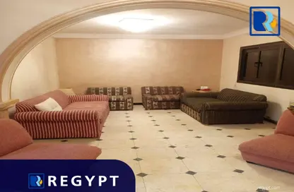 Apartment - 3 Bedrooms - 2 Bathrooms for sale in Street 232 - Degla - Hay El Maadi - Cairo