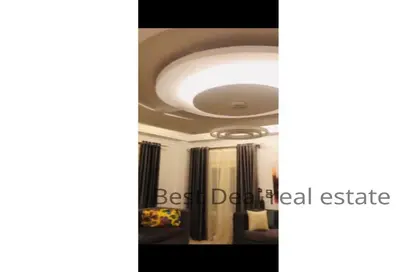 Apartment - 3 Bedrooms - 2 Bathrooms for sale in 10th District - Sheikh Zayed City - Giza