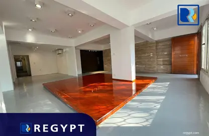 Office Space - Studio - 5 Bathrooms for rent in Degla Square - Degla - Hay El Maadi - Cairo