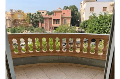 Apartment - 2 Bedrooms - 2 Bathrooms for sale in Doctor Samira Moussa St. - 5th District - Obour City - Qalyubia