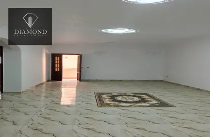 Apartment - 3 Bedrooms - 1 Bathroom for rent in El Yasmeen 3 - El Yasmeen - New Cairo City - Cairo