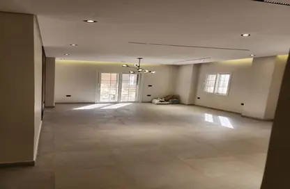 Apartment - 3 Bedrooms - 2 Bathrooms for sale in South Lotus - El Lotus - New Cairo City - Cairo