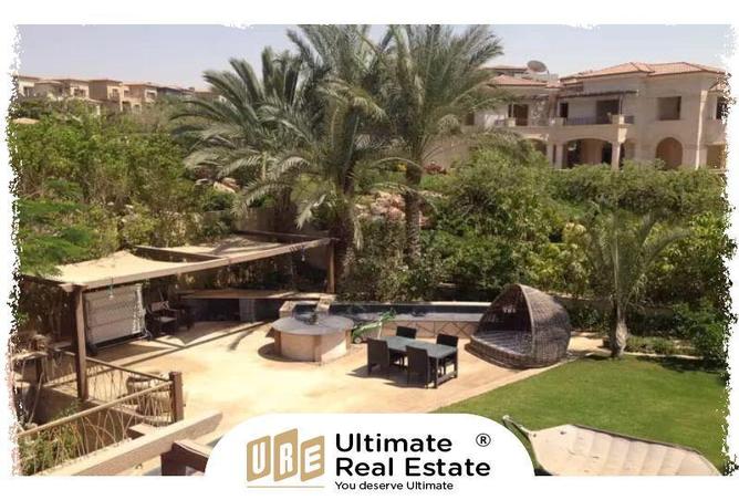 Villa - 5 Bedrooms - 4 Bathrooms for sale in Lake View - 5th Settlement Compounds - The 5th Settlement - New Cairo City - Cairo