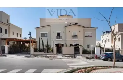 Villa - 4 Bedrooms - 4 Bathrooms for sale in Levana - Uptown Cairo - Mokattam - Cairo