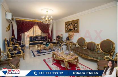 Apartment - 3 Bedrooms - 2 Bathrooms for sale in Fahmy Wisa St. - Laurent - Hay Sharq - Alexandria