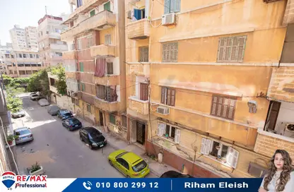 Apartment - 2 Bedrooms - 1 Bathroom for sale in Tag Al Roasa St. - Saba Basha - Hay Sharq - Alexandria