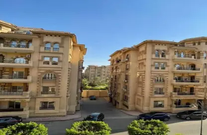 Apartment - 3 Bedrooms - 2 Bathrooms for sale in Hayati Residence - North Investors Area - New Cairo City - Cairo