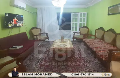 Apartment - 2 Bedrooms - 1 Bathroom for rent in Salah Al Din Shaban St. - Miami - Hay Awal El Montazah - Alexandria