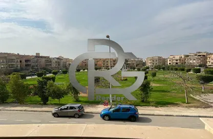 Apartment - 4 Bedrooms - 3 Bathrooms for sale in Doctor Ali Mosharafa St. - Al Narges 6 - Al Narges - New Cairo City - Cairo