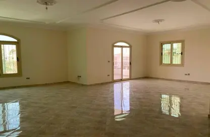 Apartment - 3 Bedrooms - 2 Bathrooms for rent in Orouba Axis - Area A - Ganoob El Acadimia - New Cairo City - Cairo