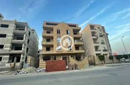 Apartment - 4 Bedrooms - 3 Bathrooms for sale in American University Housing District - 5th Settlement Compounds - The 5th Settlement - New Cairo City - Cairo