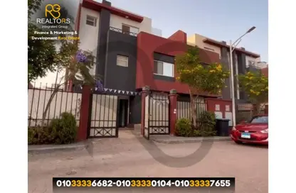 Townhouse - 4 Bedrooms - 3 Bathrooms for sale in Continental Residence - Sheikh Zayed Compounds - Sheikh Zayed City - Giza