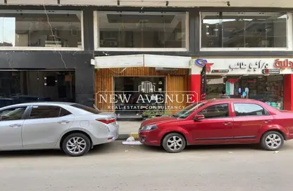 Retail - Studio - 3 Bathrooms for sale in Abd Al Hameed Lotfy St. - Dokki - Giza