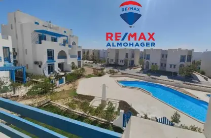 Chalet - 3 Bedrooms - 2 Bathrooms for sale in Mountain View - Ras Al Hekma - North Coast