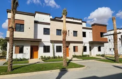 Townhouse - 3 Bedrooms - 4 Bathrooms for sale in Azzar 2 - 5th Settlement Compounds - The 5th Settlement - New Cairo City - Cairo