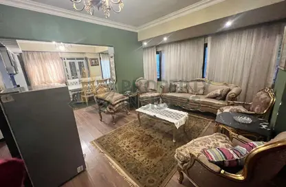 Apartment - 2 Bedrooms - 2 Bathrooms for sale in Shaheen St. - Al Agouza - Giza