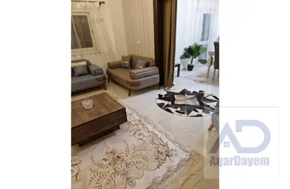 Apartment - 3 Bedrooms - 1 Bathroom for sale in Tiba St. - Mohandessin - Giza